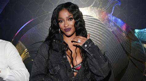 joseline cocaine|Joseline Hernandez Gets Emotional After First Sober Performance